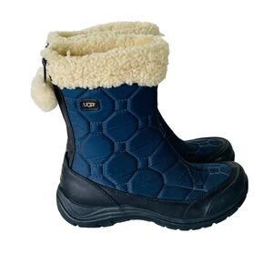 UGG Australia Blue Quilted Snowpeak Boots Size 8